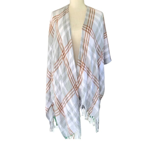 Three Dots Plaid Fringe Poncho Shawl Wrap One Size. Cashmere/Wool blend - Picture 1 of 6
